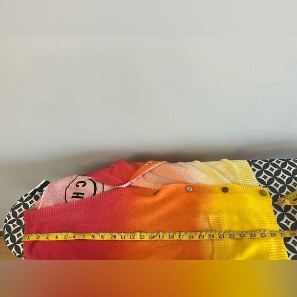 MOSCHINO Couture! NWT
Ombre Effect Wool/Cashmere Cardigan - Picture 8 of 13